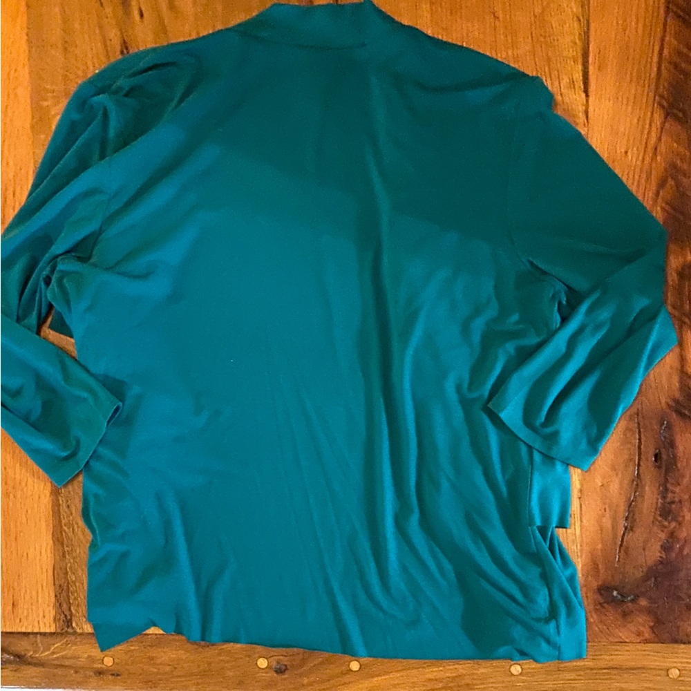 Set of FOUR Tops, Perfect to Add Versatility to Any Wardrobe, Size XL - Picture 8 of 16